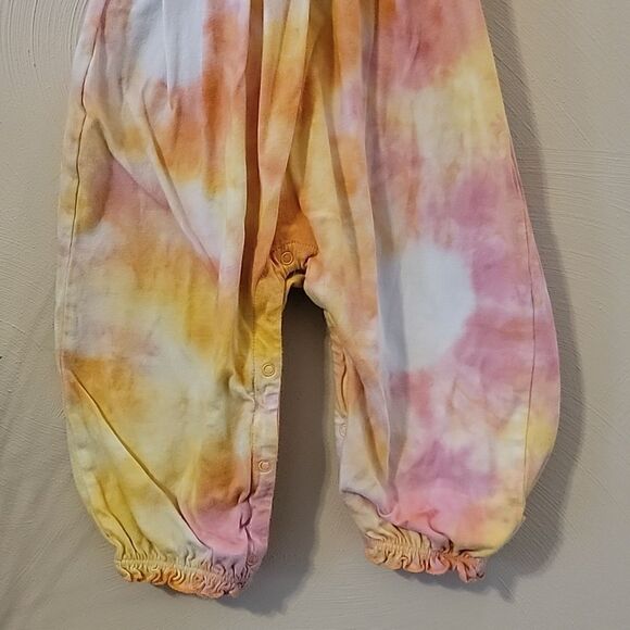 BURT'S BEES BABY TIE-DYE SMOCKED ORGANIC ROMPER JUMPSUIT, SIZE 6-9 MONTHS - Picture 3 of 7